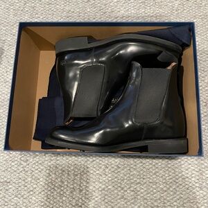 Chelsea Boots from Sanders, Famed British Show Maker